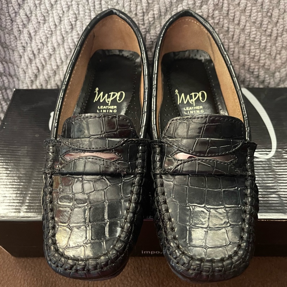 Impo Brand Women’s Loafers Size 6